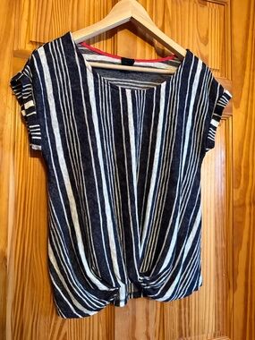 W5 Striped Navy & White Short-Sleeve Tie-Front Tee